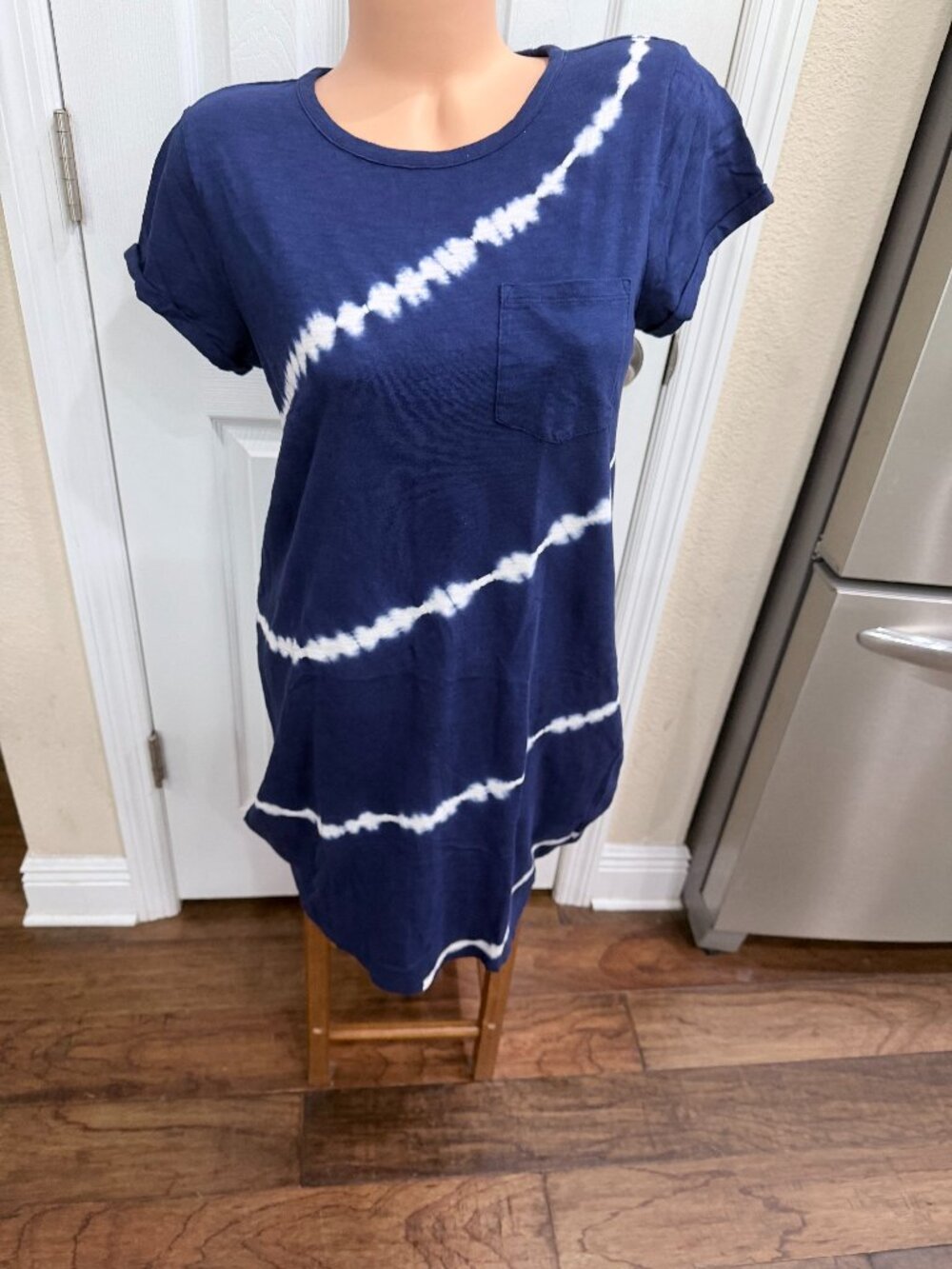 GAP Blue Tie Dye T Shirt Dress M 100% Cotton Navy Shibori Pocket